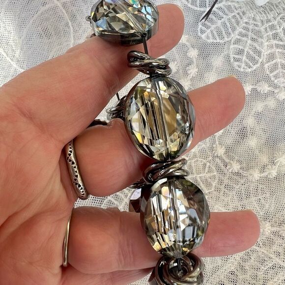 Fun Chunky Mirror Bead Stretch Bracelet - Picture 5 of 7